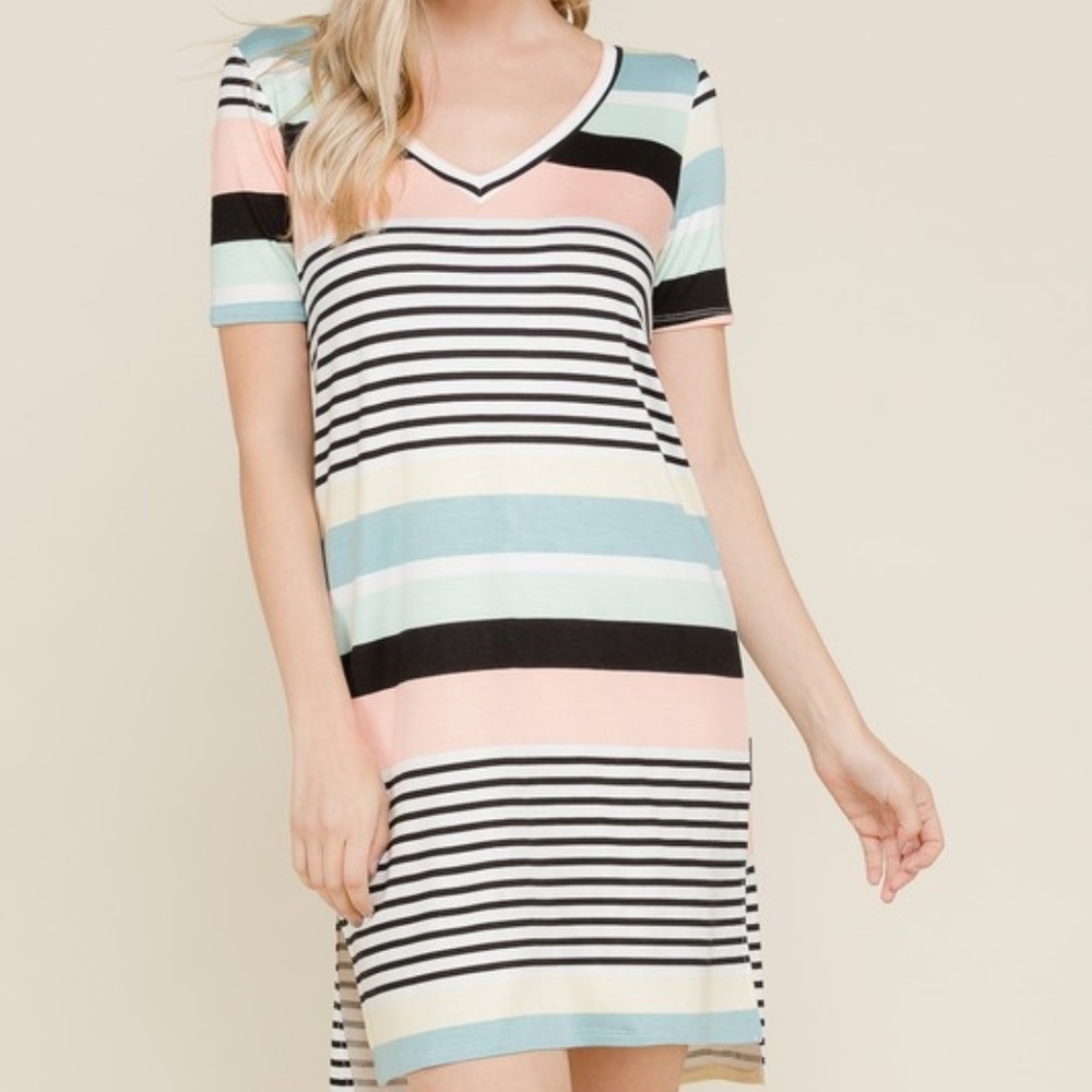 Dress - Picture 2 of 3
